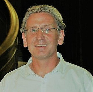 Portrait von Dr. Frank Kortenstedde