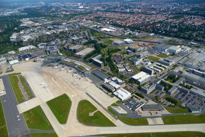 Der Bremer Flughafen von oben