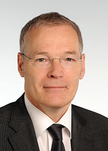 Portrait von Prof. Rolf Henke