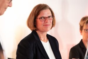 Portrait von Wirtschaftssenatorin Kristina Vogt