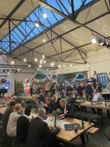 Gemeinsam mit rund 60 Gästen aus Politik, Wirtschaft und Wissenschaft feierte der AVIASPACE BREMEN e.V. sein 20-jähriges Bestehen.